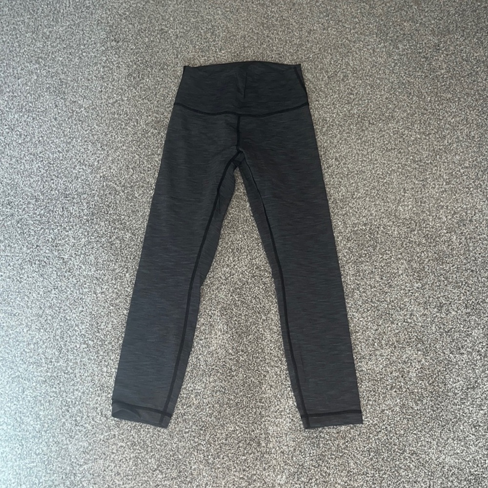 grey lululemon leggings